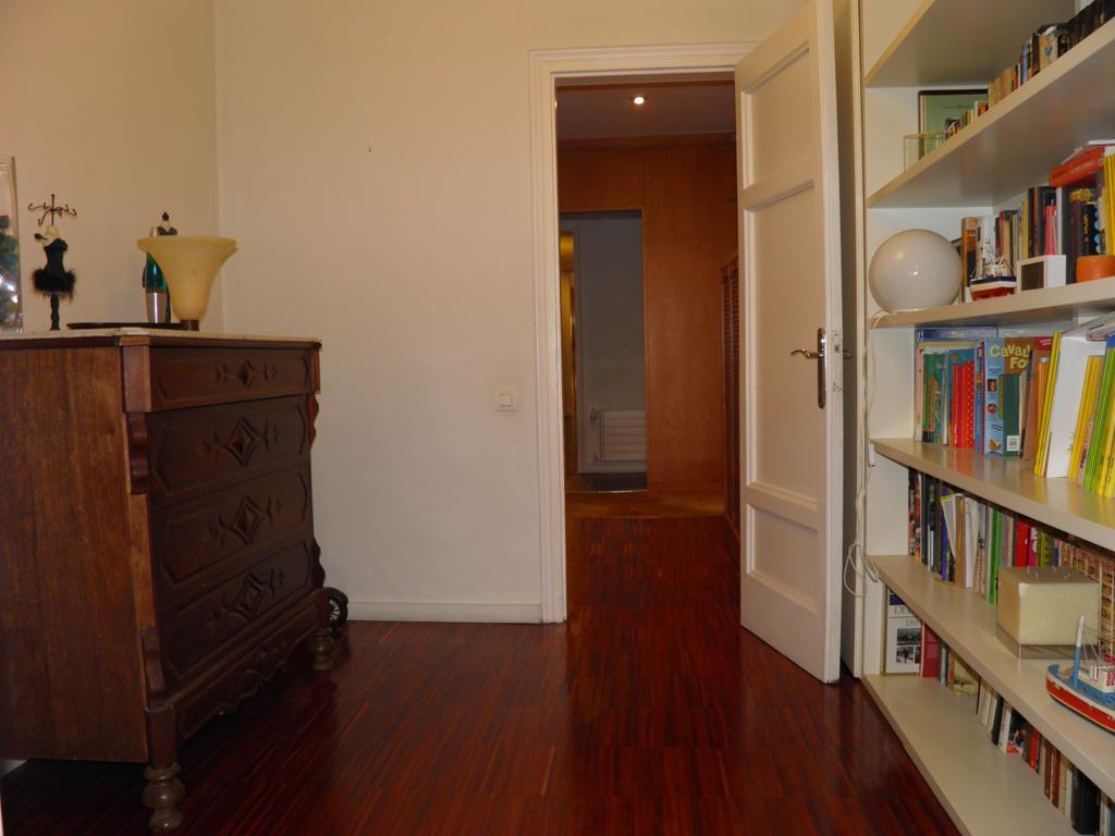 Suitur Courtyard Apartment Barcelone Extérieur photo
