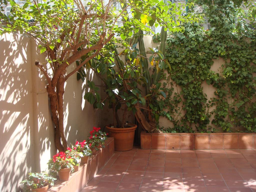 Suitur Courtyard Apartment Barcelone Extérieur photo