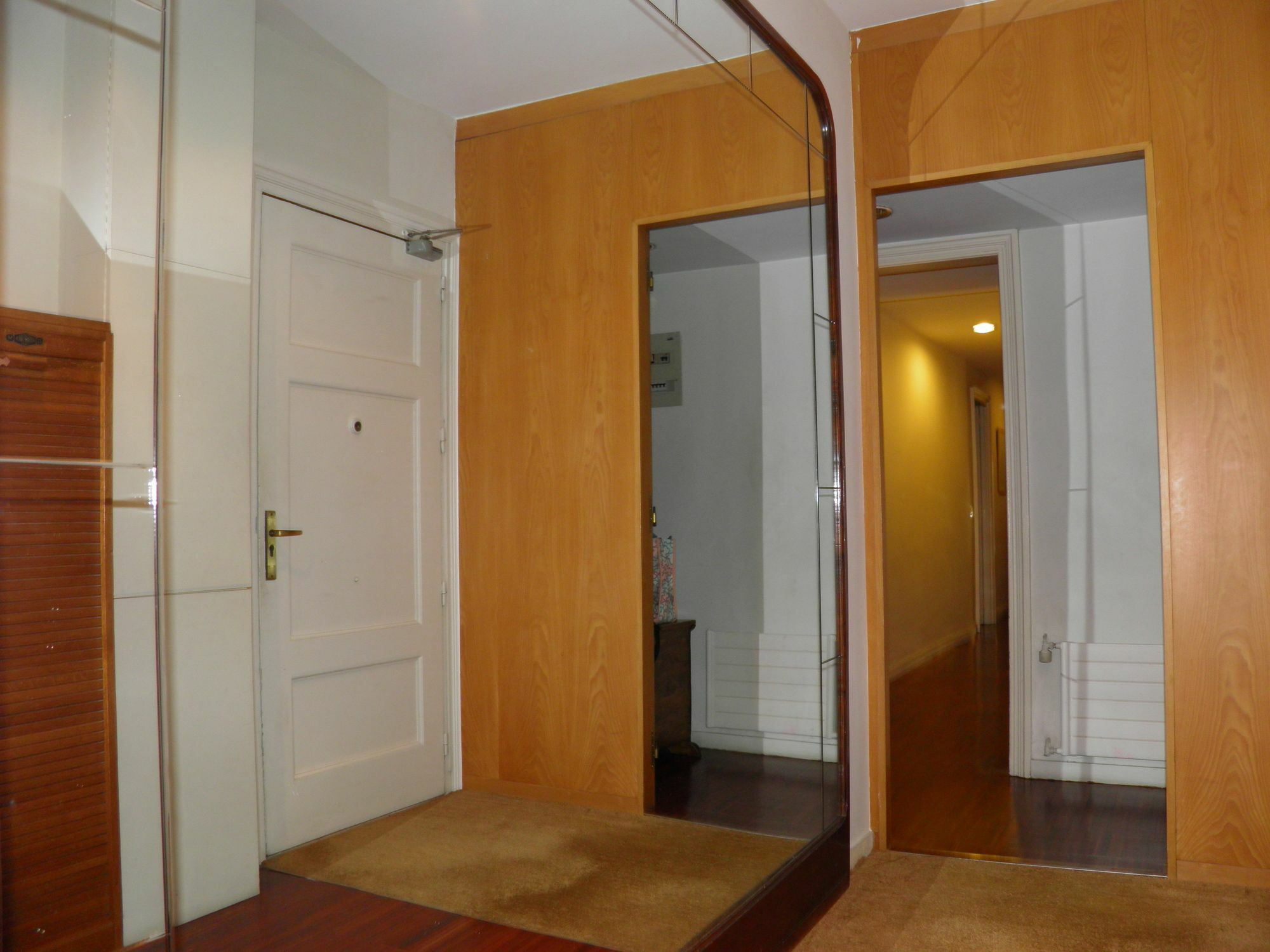 Suitur Courtyard Apartment Barcelone Extérieur photo